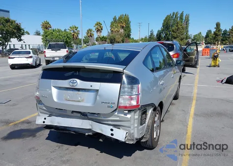 2004 Toyota Prius из США, поврежденный, VIN JTDKB20U440038208